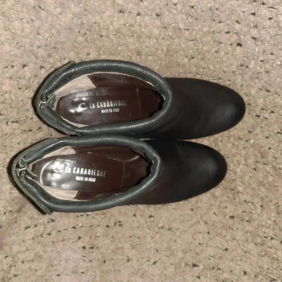 LA CANADIENNE-Black Leather-Snap Collar/Back Zip- Block Heel-Sz 38.5-Excellent - Picture 6 of 7